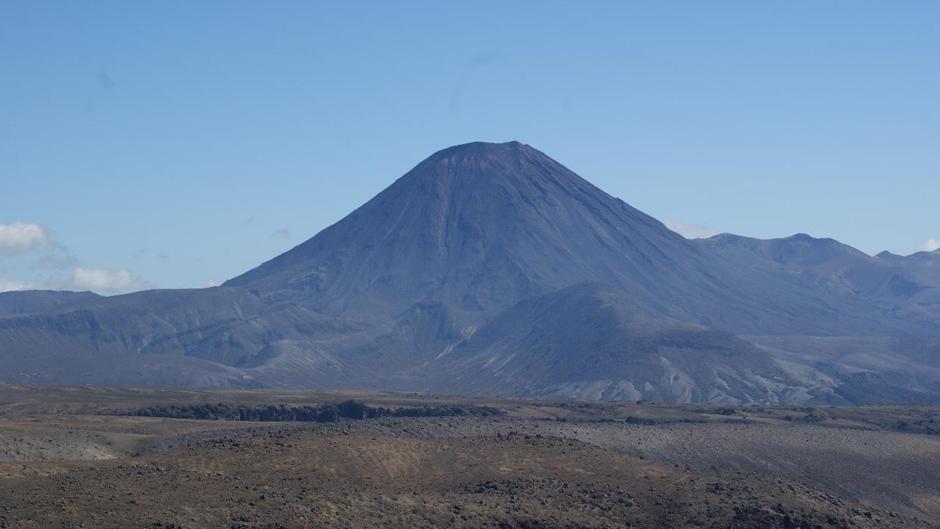 Discover a convenient and best-value one-way shuttle service to the iconic Tongariro Alpine Crossing!